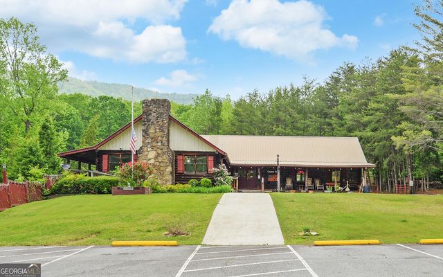 1052 Mountain Shadows Drive, Cleveland, GA 30528