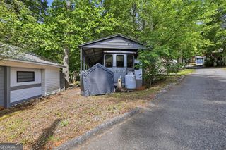 1052 Mountain Shadows Drive, Cleveland, GA 30528