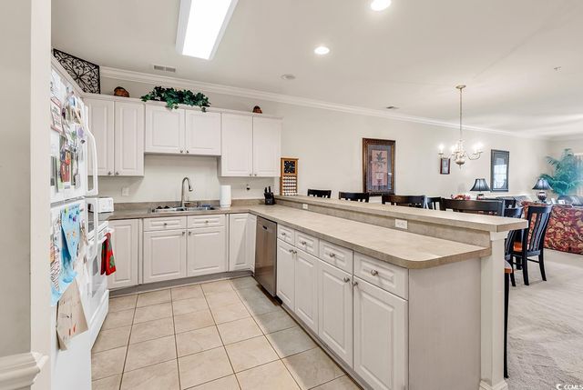 4891 Luster Leaf Cir Apt 302, Myrtle Beach, SC 29577