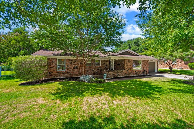 3517 Wooten Drive, Fort Worth, TX 76133