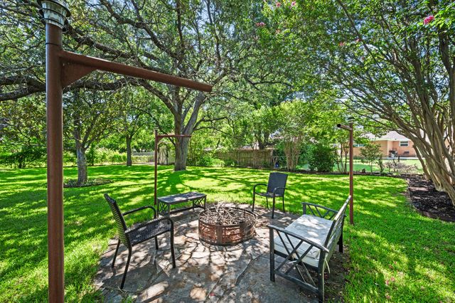 3517 Wooten Drive, Fort Worth, TX 76133