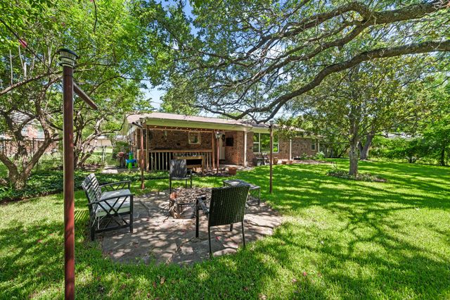 3517 Wooten Drive, Fort Worth, TX 76133