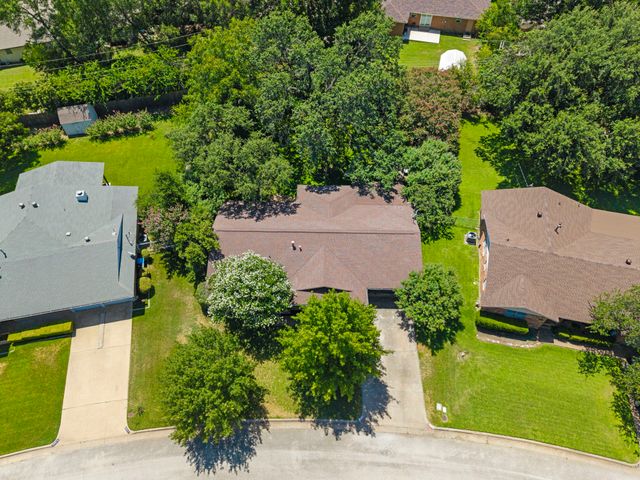 3517 Wooten Drive, Fort Worth, TX 76133