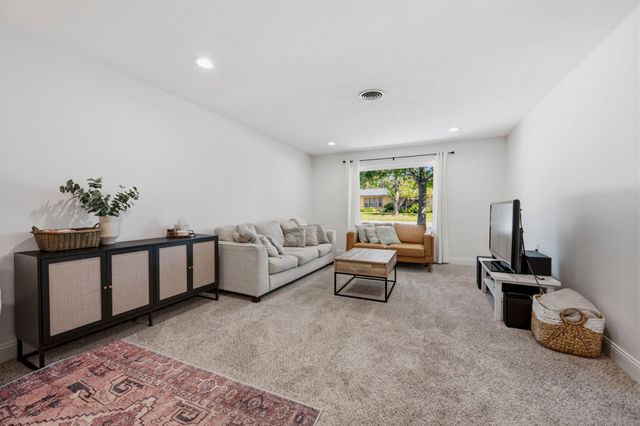 3517 Wooten Drive, Fort Worth, TX 76133