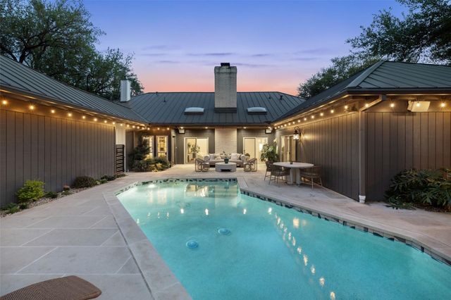 10200 La Costa DR, Austin, TX 78747