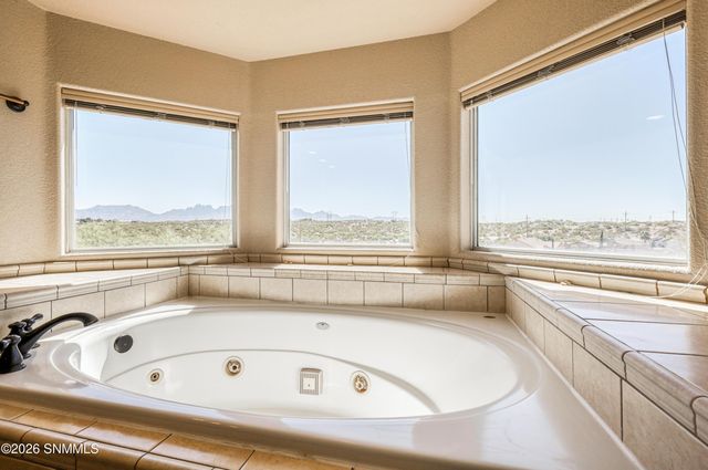 3668 Ascencion Circle, Las Cruces, NM 88012