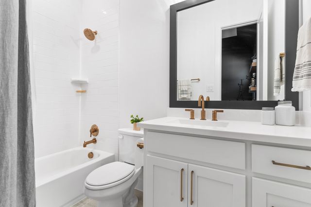 2220 Oaklawn Drive, Celina, TX 75009