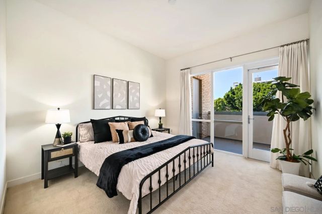 845 Fort Stockton Dr. 303, San Diego, CA 92103