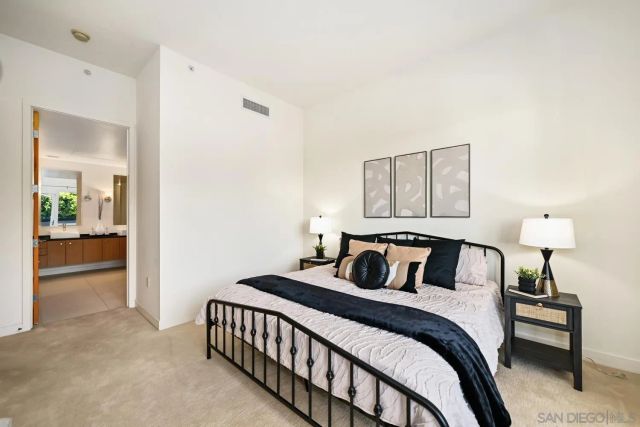 845 Fort Stockton Dr. 303, San Diego, CA 92103