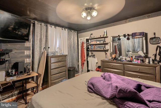 921 MILFORD MILL, Baltimore, MD 21208