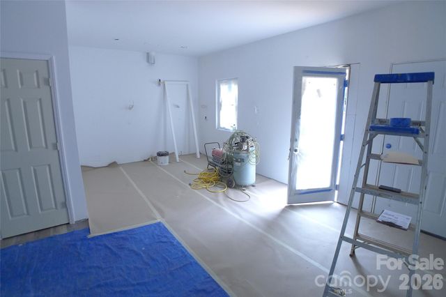 185 Creekside Drive, Mocksville, NC 27028