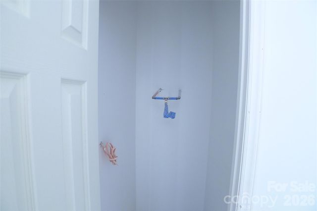 185 Creekside Drive, Mocksville, NC 27028