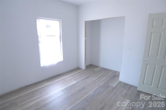 185 Creekside Drive, Mocksville, NC 27028