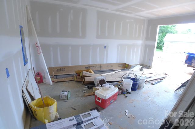 185 Creekside Drive, Mocksville, NC 27028