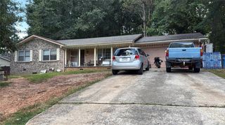 6495 Revena Drive, Morrow, GA 30260