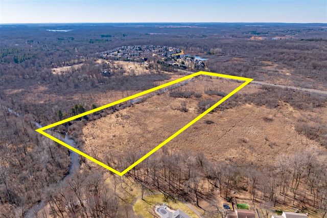 8603 Oakland Drive, Portage, MI 49024