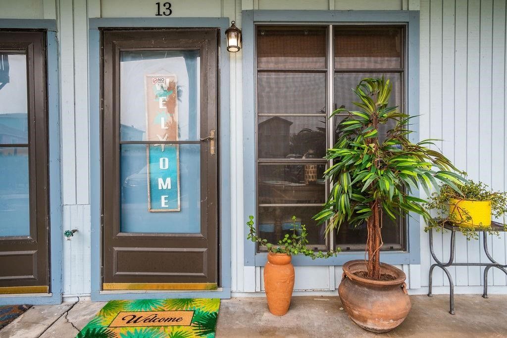 2025 S 11th St 13, Port Aransas, TX 78373 — photo 2