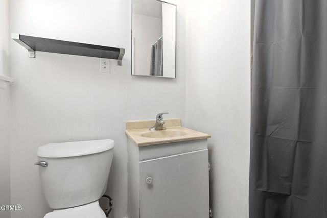 1141 E Cameron Avenue, West Covina, CA 91790