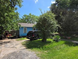 1985 Prairie Street, Beaumont, TX 77701