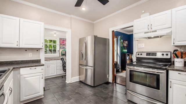 83 Neal Avenue, Newark, OH 43055