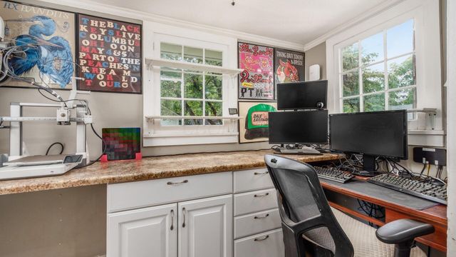 83 Neal Avenue, Newark, OH 43055