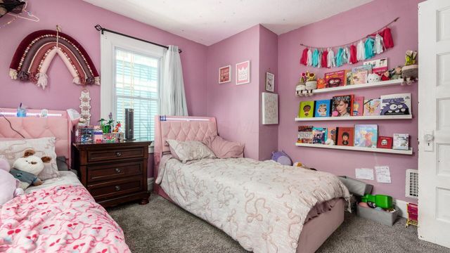 83 Neal Avenue, Newark, OH 43055