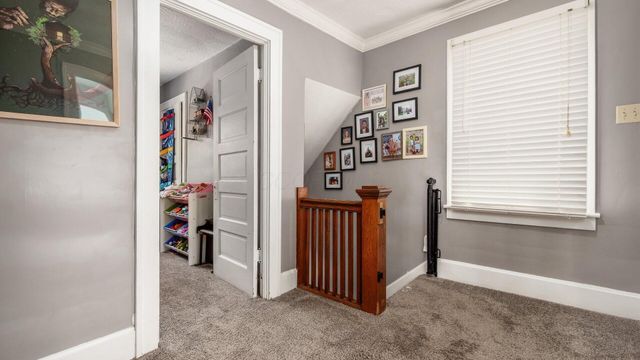 83 Neal Avenue, Newark, OH 43055
