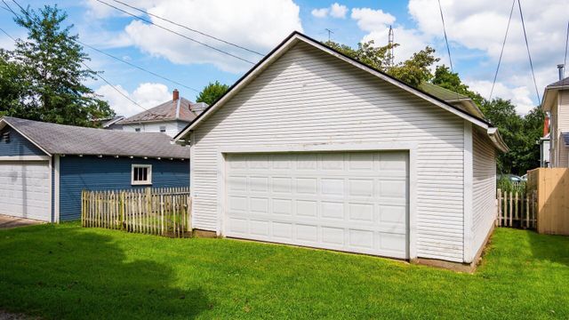 83 Neal Avenue, Newark, OH 43055
