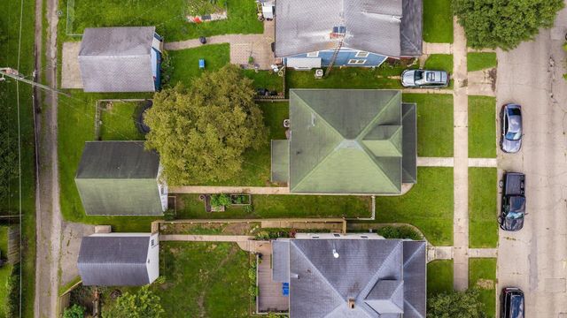 83 Neal Avenue, Newark, OH 43055