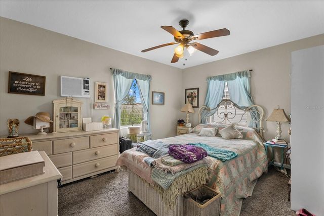 8392 MAUREEN AVENUE, North Port, FL 34287