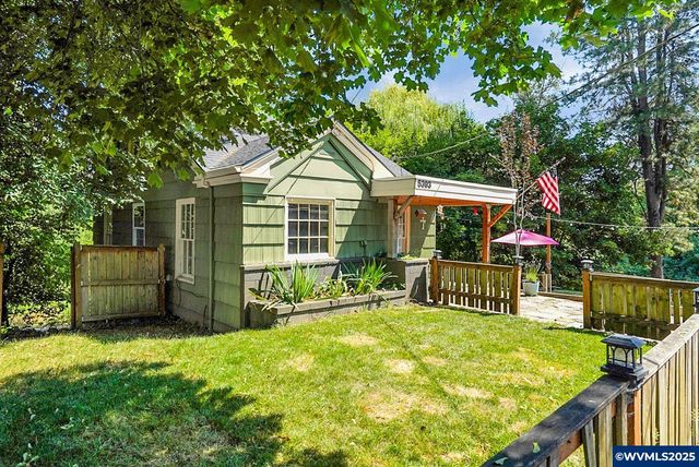 5393 Faith Av NE, Salem, OR 97305