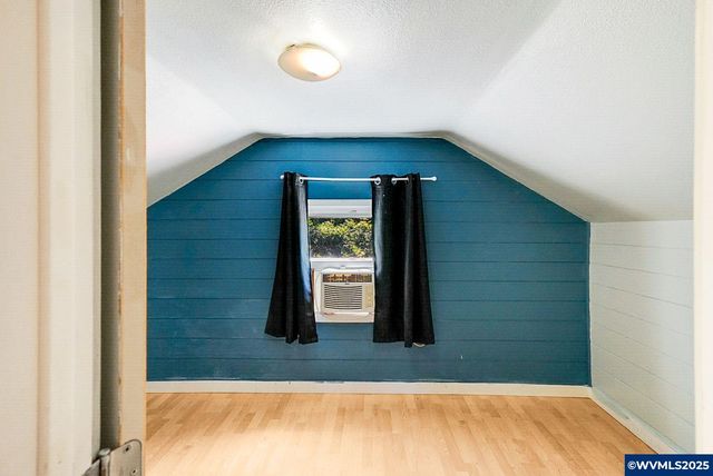 5393 Faith Av NE, Salem, OR 97305