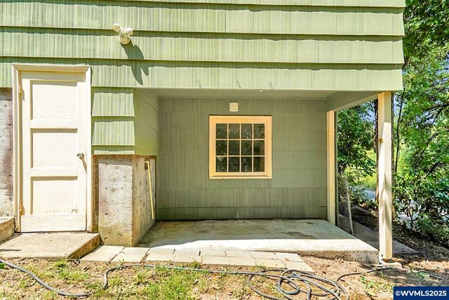 5393 Faith Av NE, Salem, OR 97305