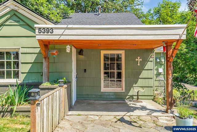 5393 Faith Av NE, Salem, OR 97305