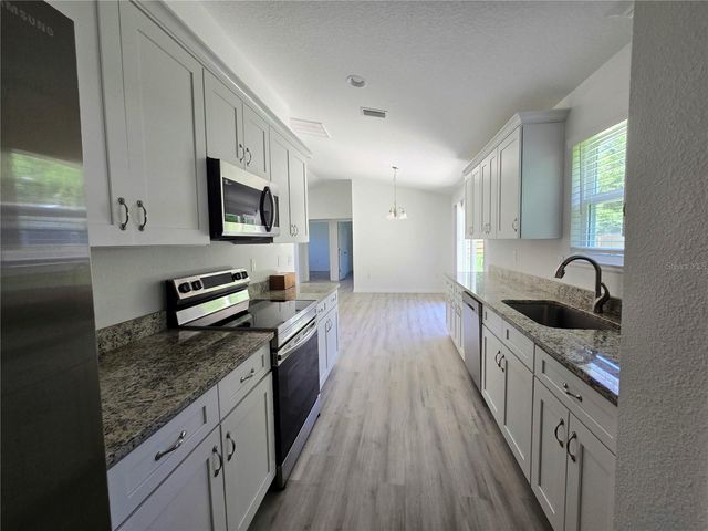 1781 NE 6TH AVENUE, Ocala, FL 34470