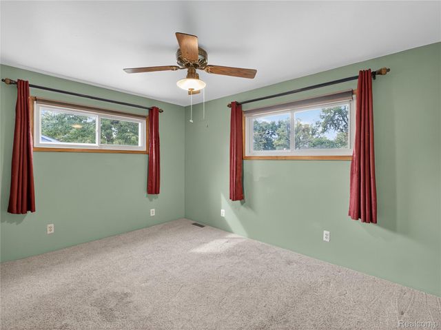 43801 Burtrig Road, Van Buren Charter Township, MI 48111