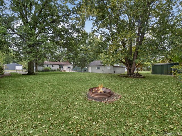 43801 Burtrig Road, Van Buren Charter Township, MI 48111