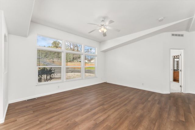 13829 Willow Glen Rd, Oregon House, CA 95962