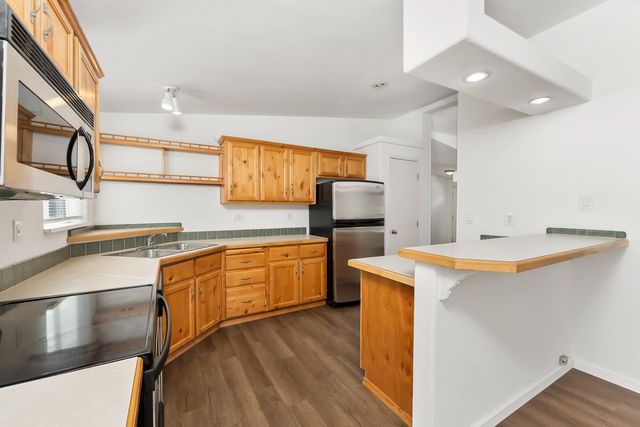 13829 Willow Glen Rd, Oregon House, CA 95962