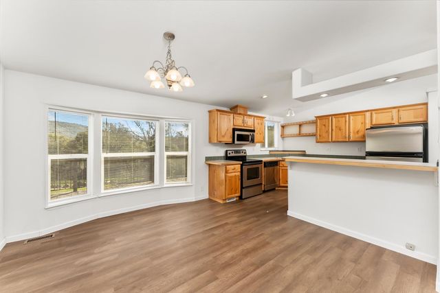 13829 Willow Glen Rd, Oregon House, CA 95962