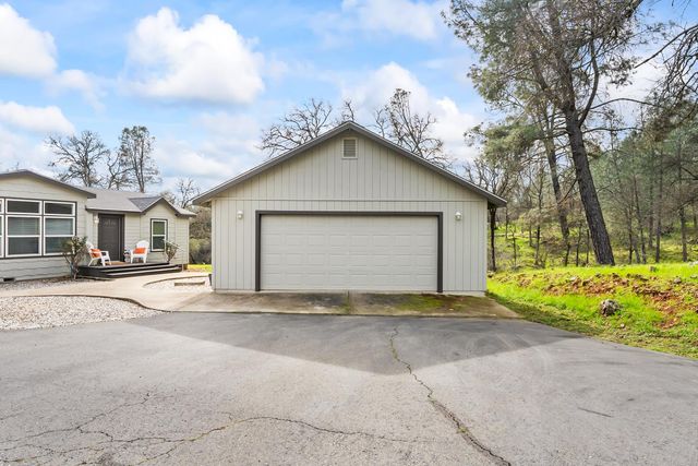 13829 Willow Glen Rd, Oregon House, CA 95962