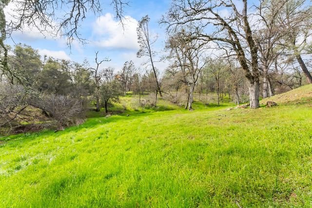 13829 Willow Glen Rd, Oregon House, CA 95962