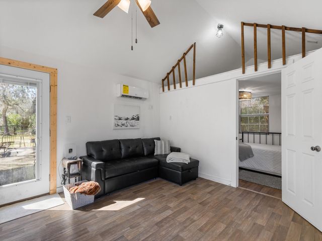 1651 Private Road 648 Street, Cedar Lake, TX 77414