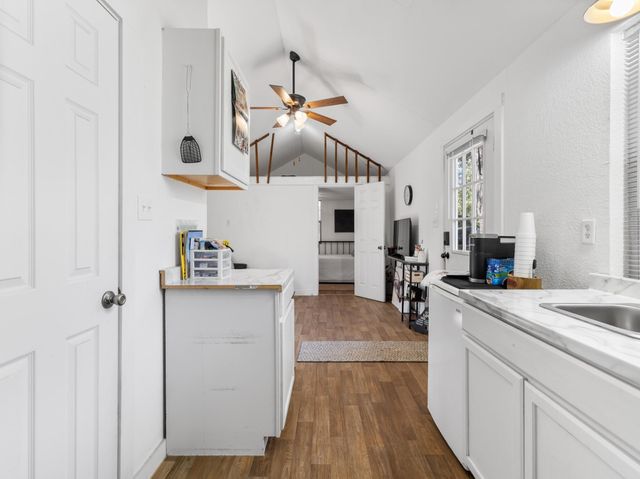 1651 Private Road 648 Street, Cedar Lake, TX 77414