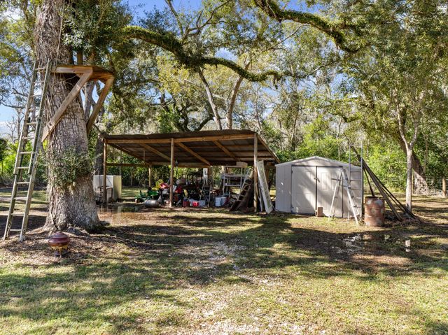 1651 Private Road 648 Street, Cedar Lake, TX 77414