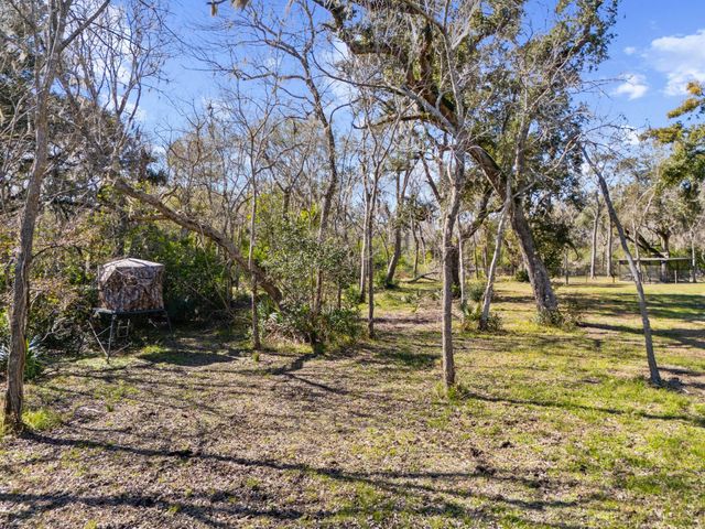 1651 Private Road 648 Street, Cedar Lake, TX 77414