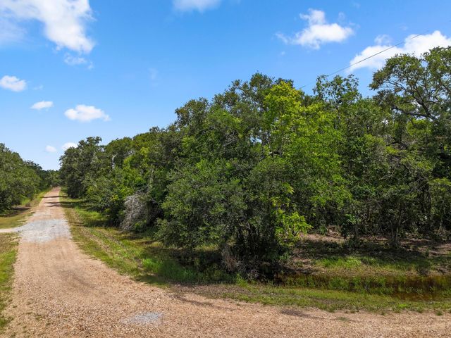 1651 Private Road 648 Street, Cedar Lake, TX 77414