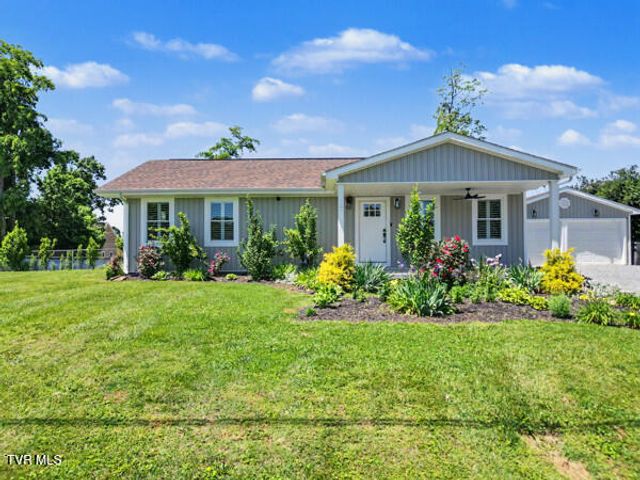 457 West Street, Greeneville, TN 37745