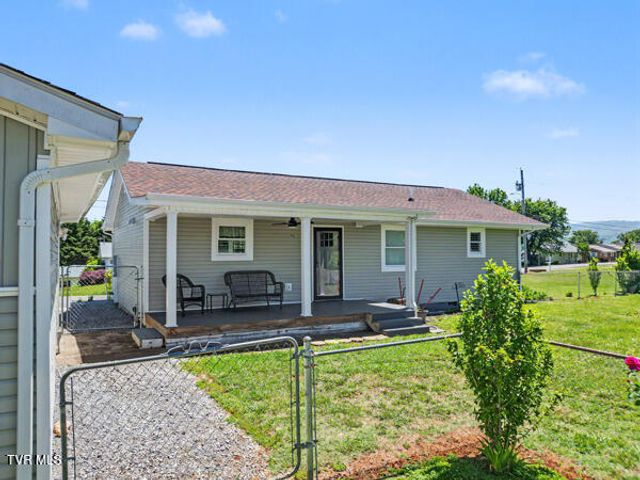 457 West Street, Greeneville, TN 37745