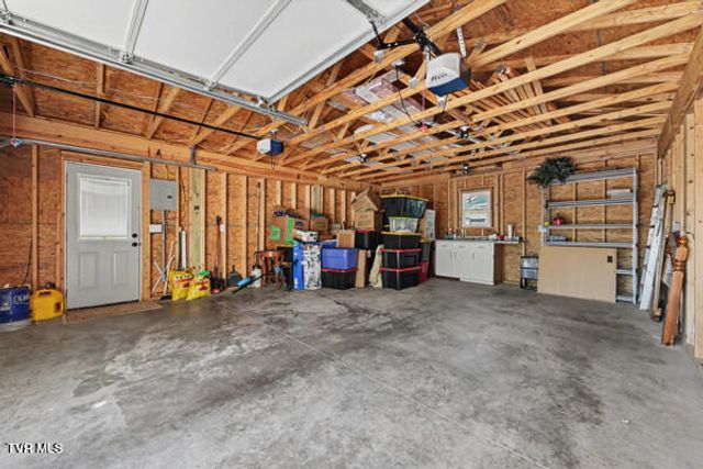 457 West Street, Greeneville, TN 37745